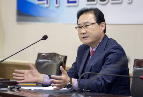최수일 전 울릉군수 항소심서 감형